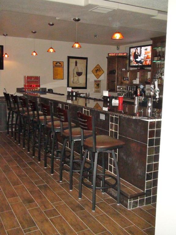 Price Pointe Inn Waukesha Dış mekan fotoğraf