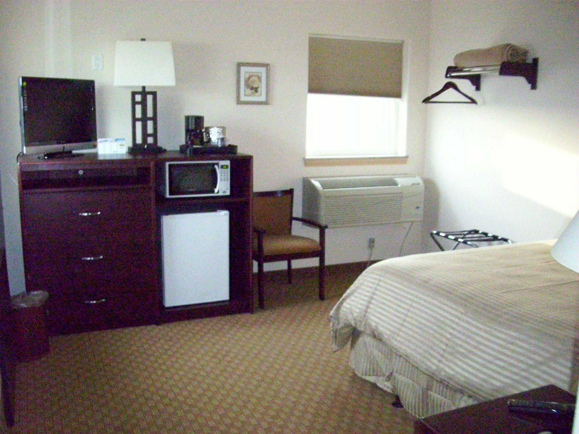 Price Pointe Inn Waukesha Dış mekan fotoğraf