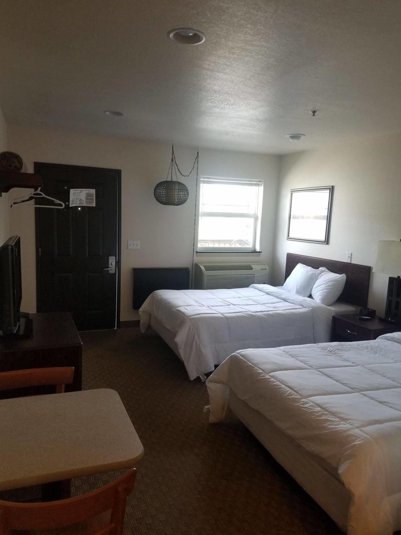 Price Pointe Inn Waukesha Dış mekan fotoğraf
