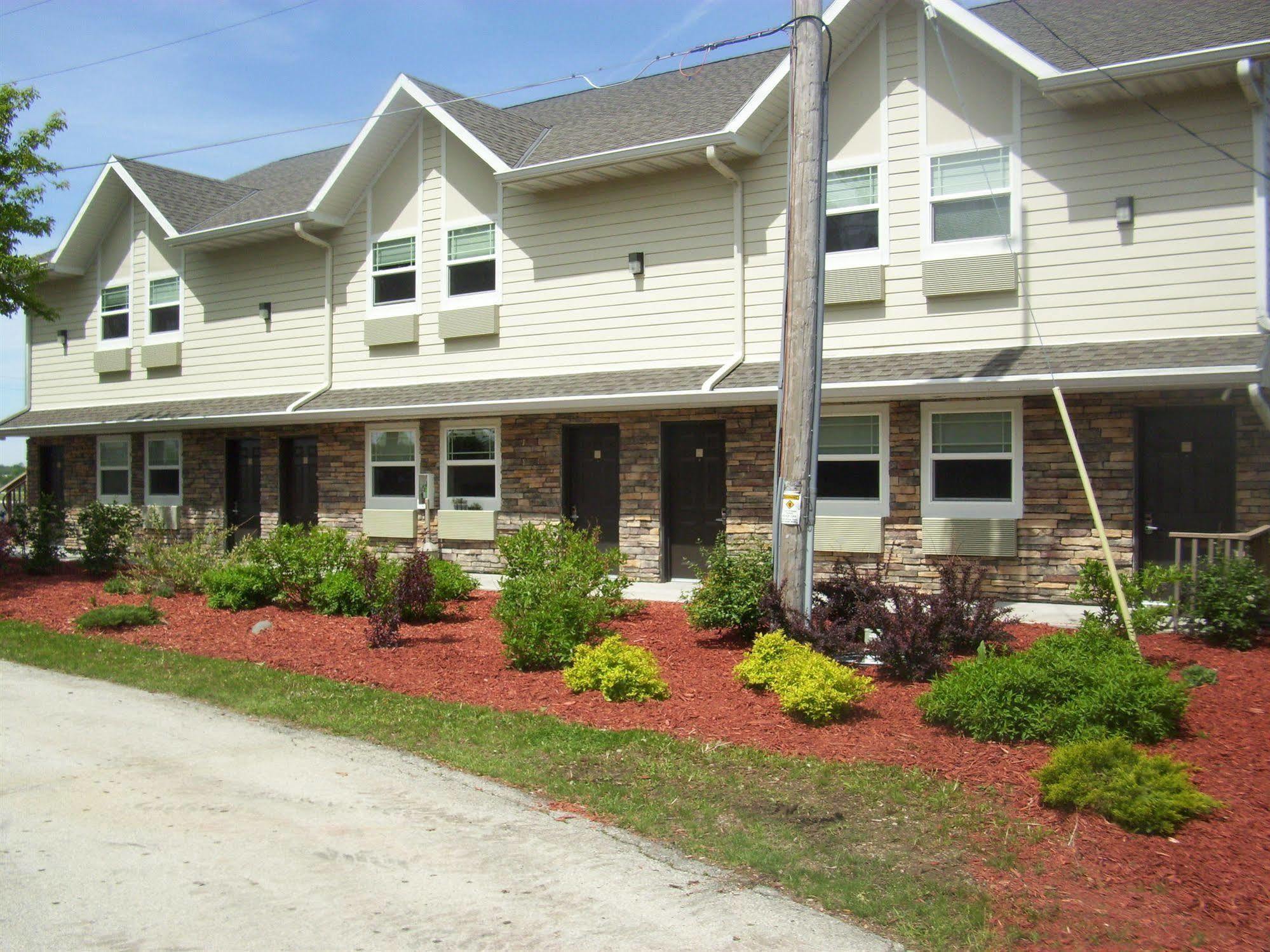 Price Pointe Inn Waukesha Dış mekan fotoğraf